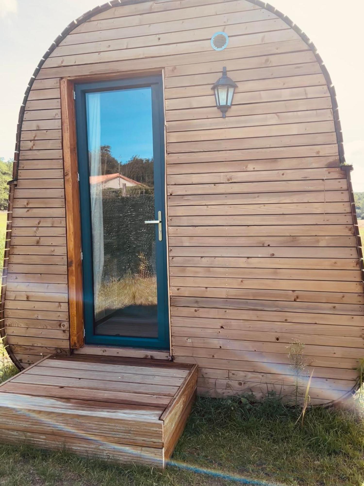 Logement Insolite : La Ruche Verte Monts-sur-Guesnes Luaran gambar